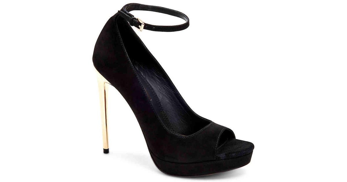 bcbg pumps dsw
