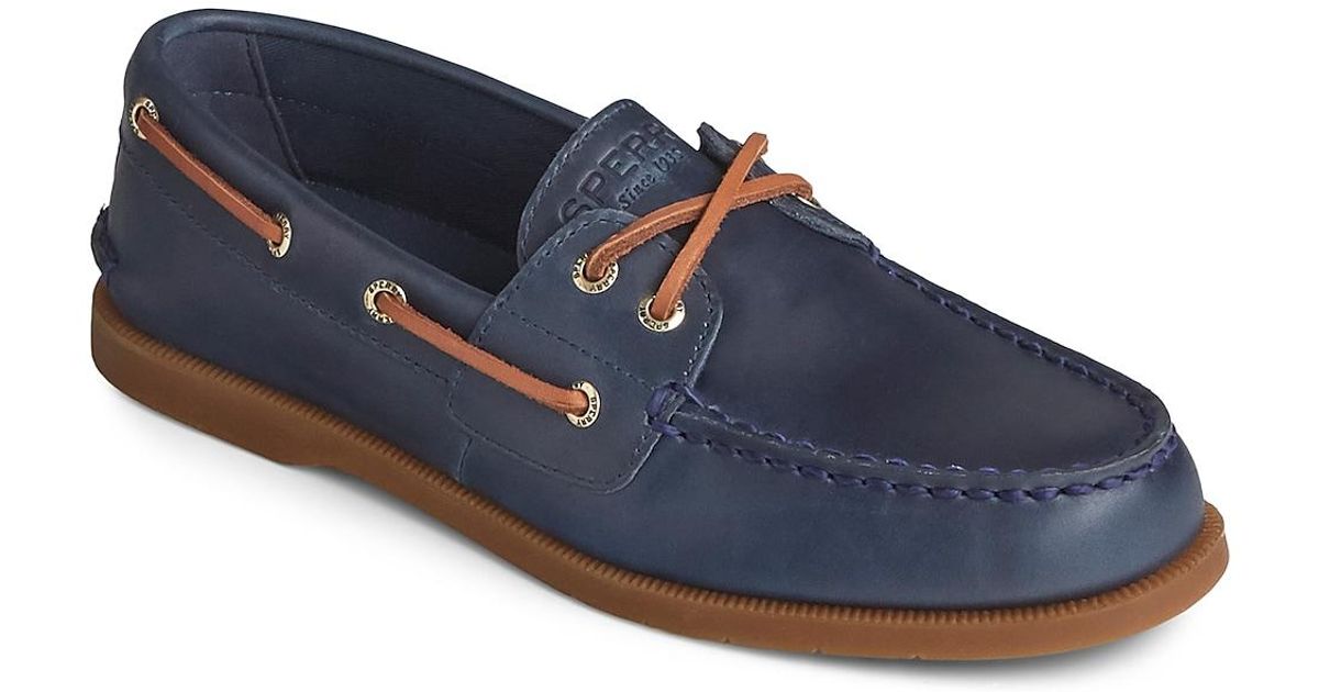 conway boat shoe