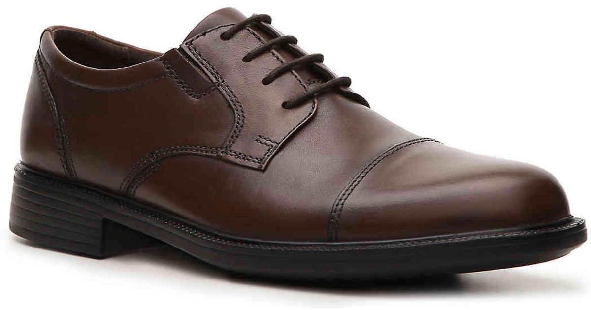 bostonian men's bardwell limit oxford