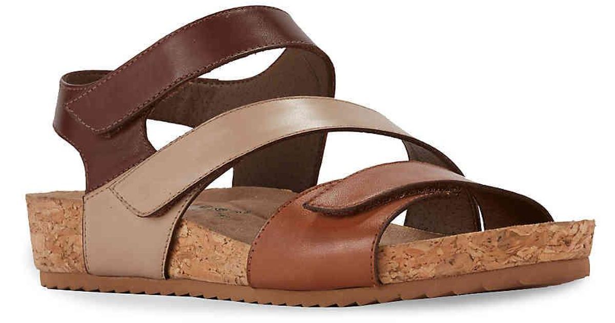 walking cradles pasha wedge sandal