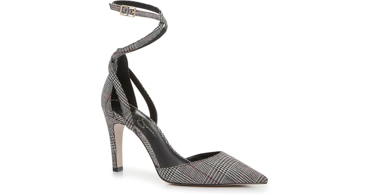 paryn pump jessica simpson