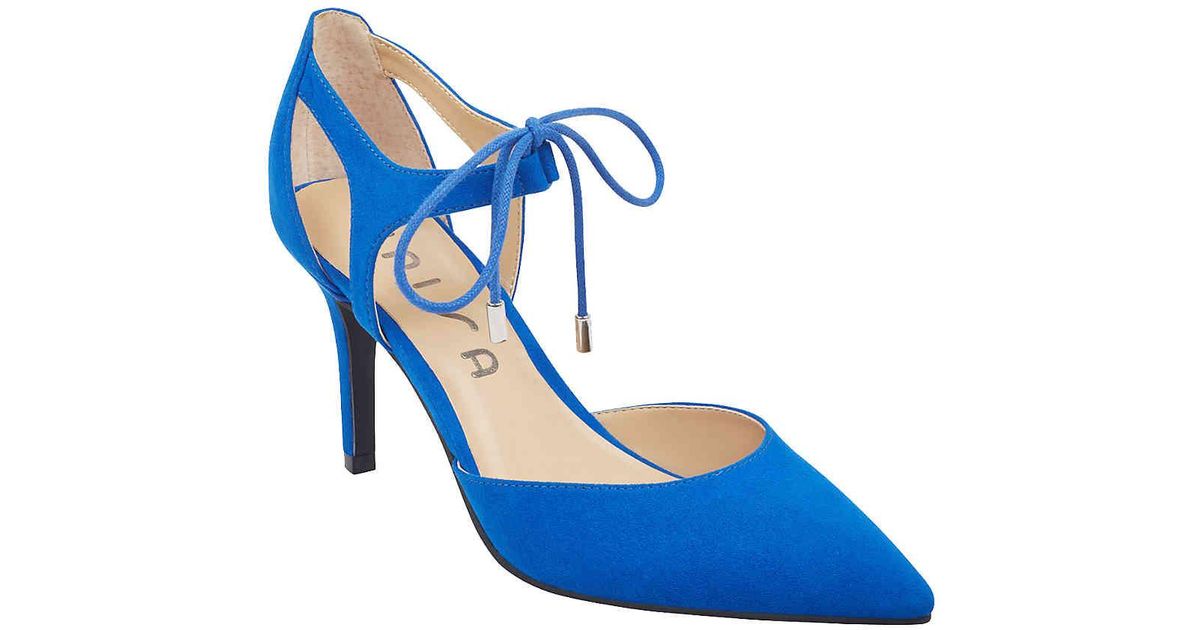 unisa amabelle pump