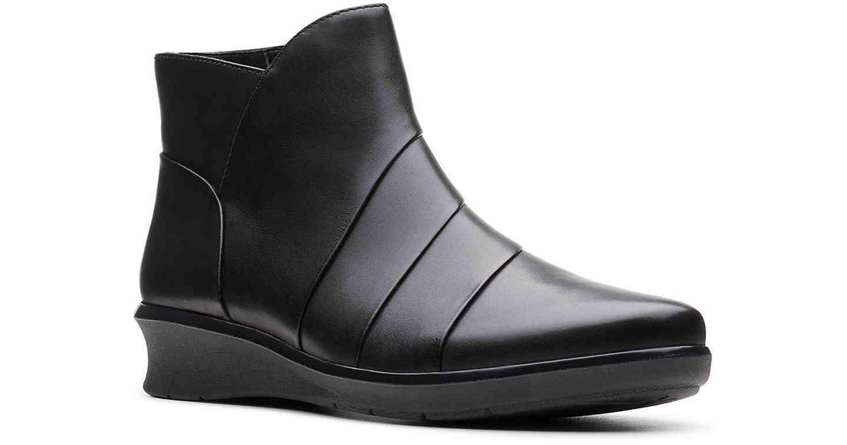 clarks hope rest wedge bootie