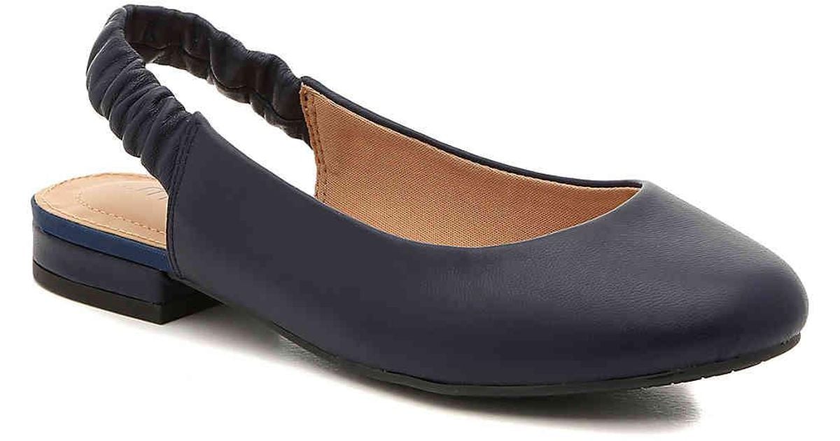 Me Too Leather Sonia Flat in Navy (Blue 