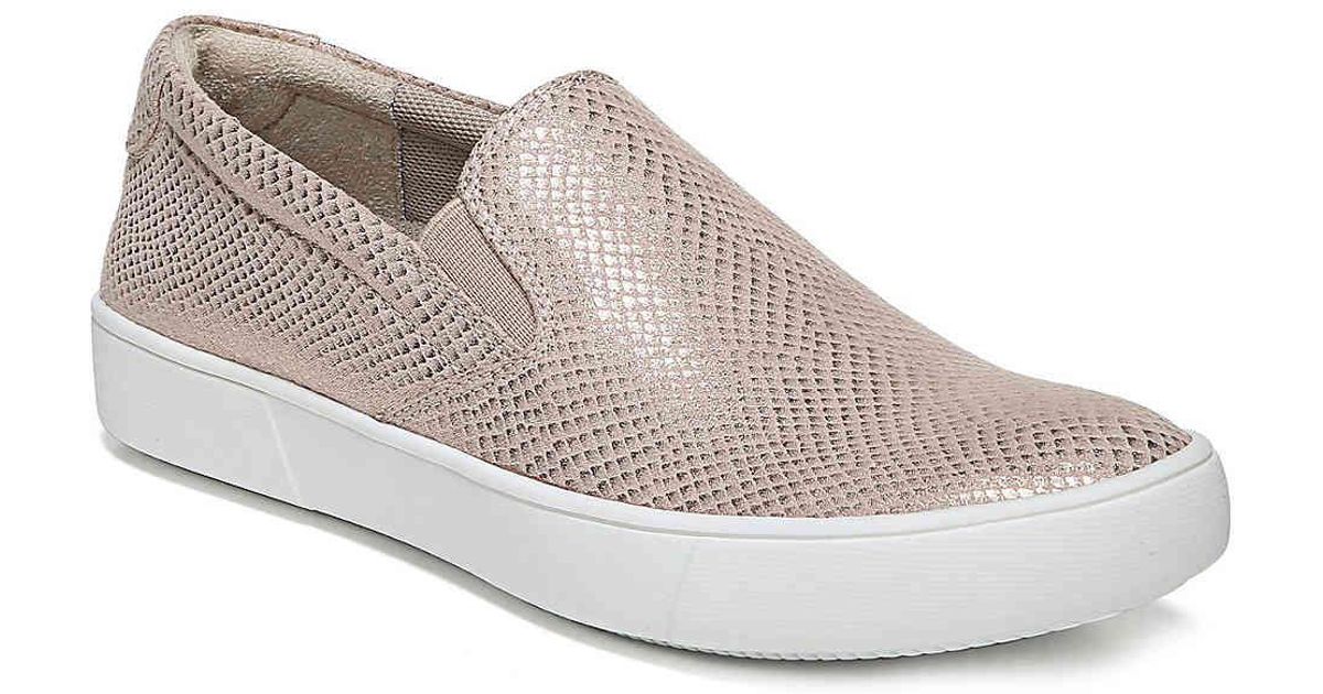 naturalizer women's ava slip on sneaker