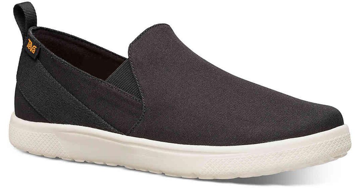 teva voya slip on