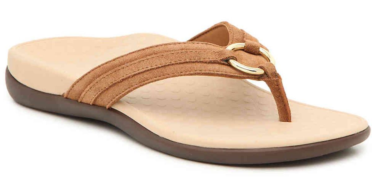 Vionic Suede Tide Aloe Flip Flop in Toffee Brown (Brown) - Lyst