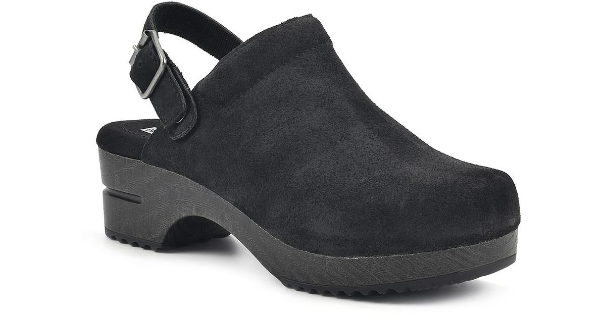 White Mountain Suede Being Clog in Black - Lyst