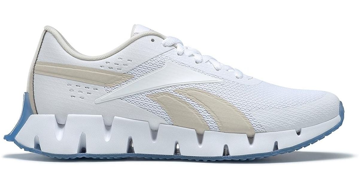 Reebok Zig Dynamica 2 Running Shoe in White/Blue/Taupe (White) for Men