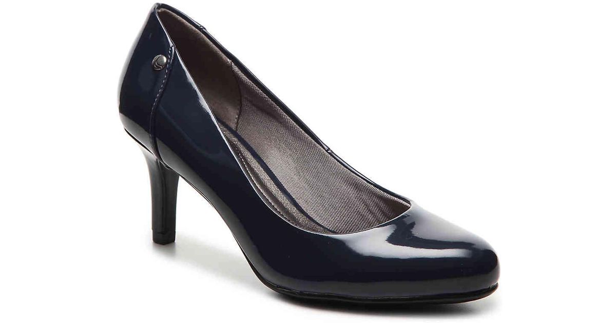 LifeStride Leather Lively Patent Pump in Navy (Blue) - Lyst