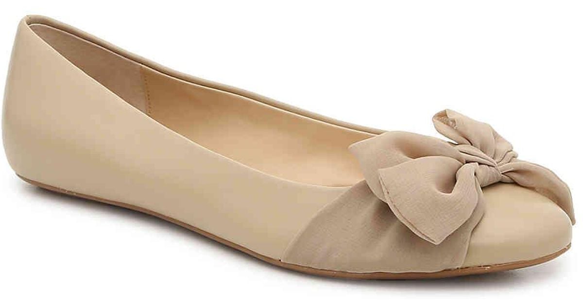 isaac mizrahi arielle ballet flat
