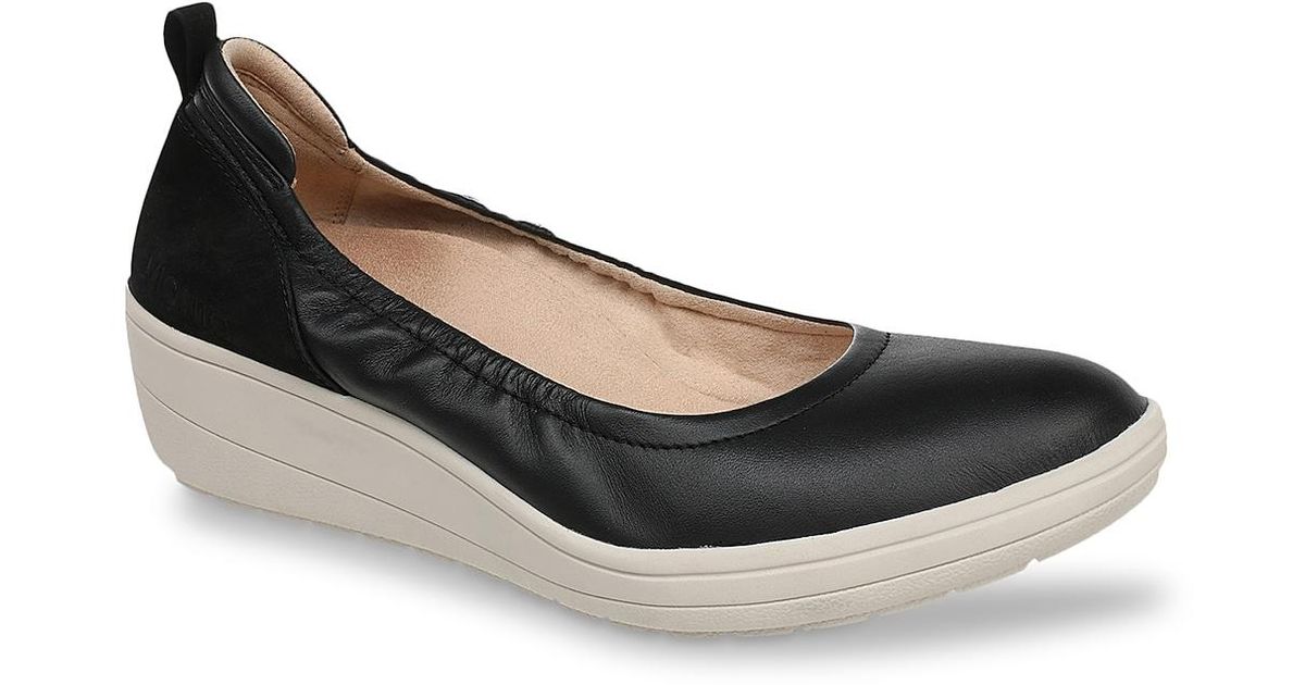 Vionic Leather Jacey Wedge Slip-on in Black - Lyst