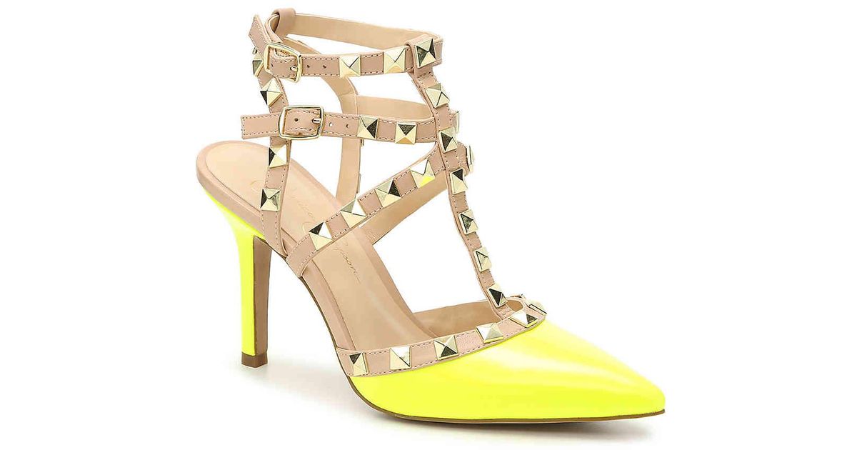 jessica simpson dameera pump