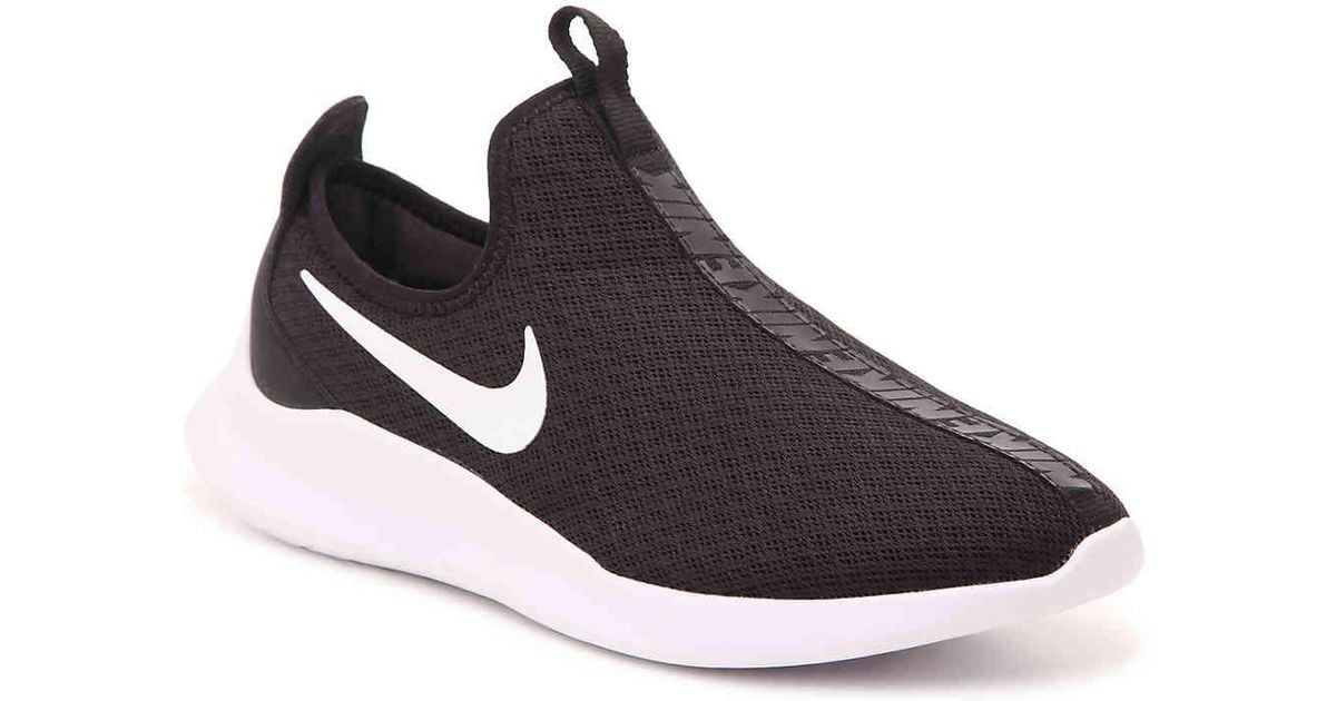 nike viale slip on