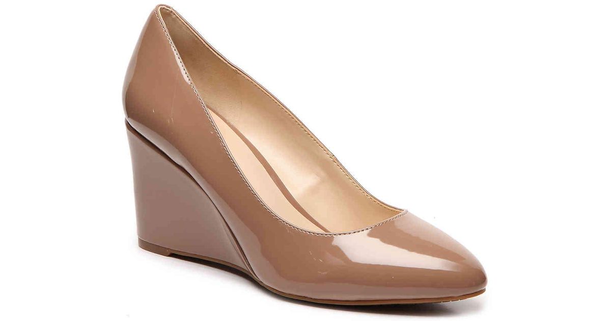 nine west nude wedges