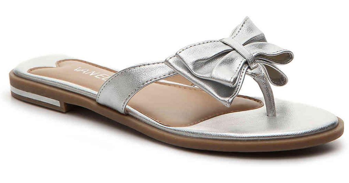 vaneli iggie flat sandal