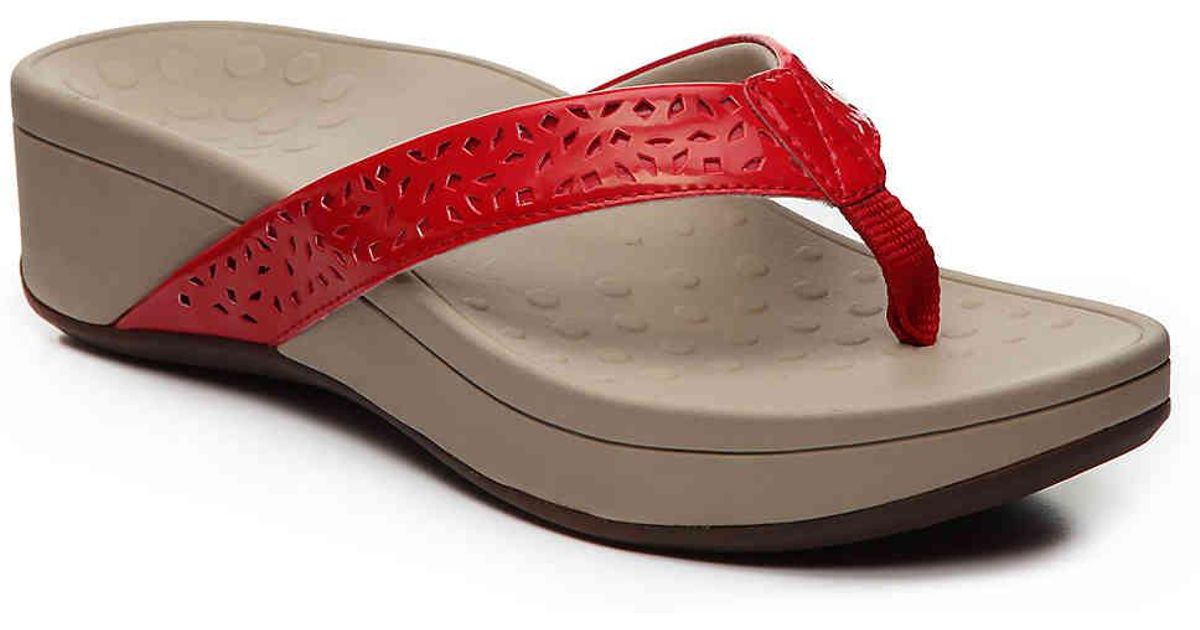 vionic zuma wedge sandal