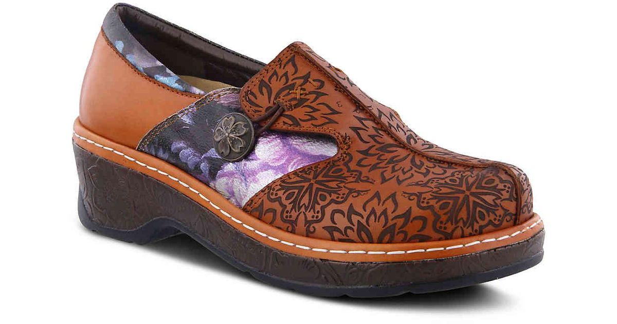 Spring Step Leather Flames Clog in Cognac (Brown) - Lyst