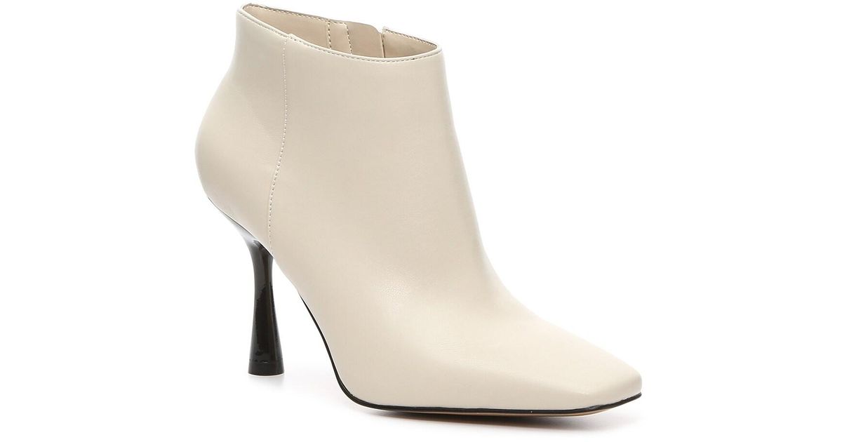 Mix No 6 Synthetic Lexey Bootie in White | Lyst