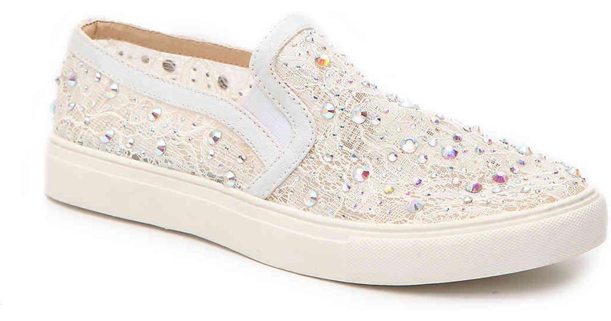 zora slip on sneakers