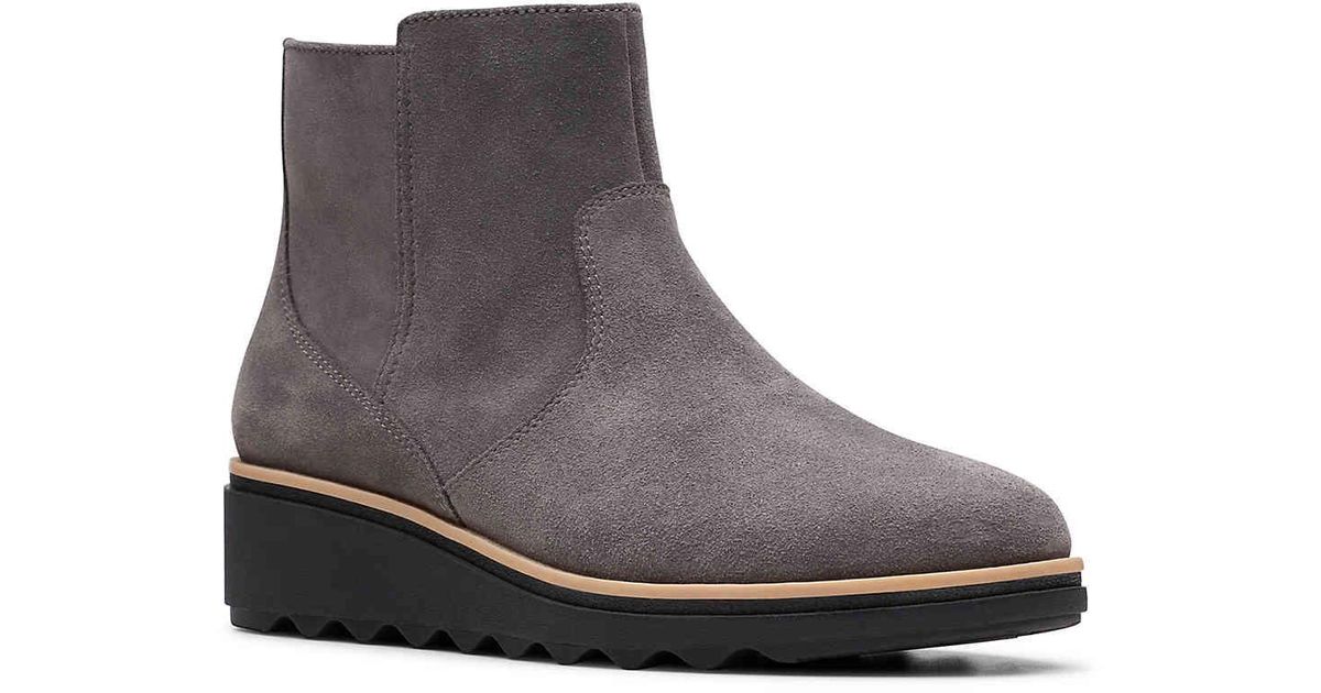 clarks sharon hop wedge bootie