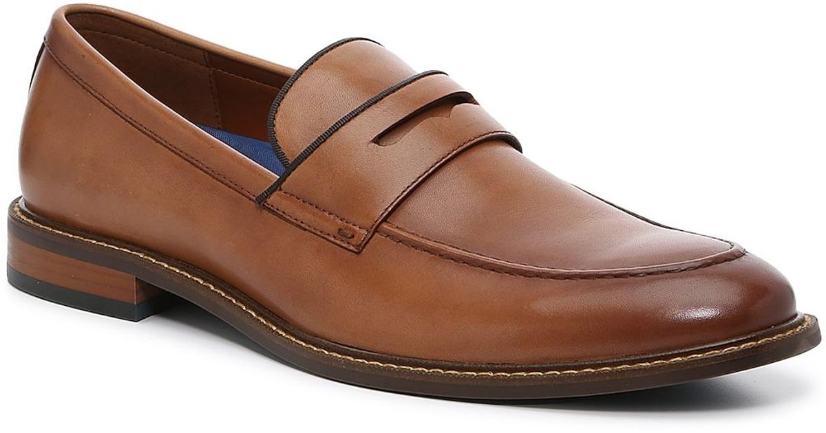 vince camuto satillie loafer