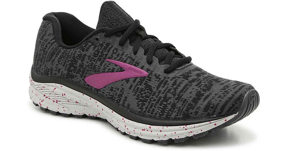 brooks signal running shoe