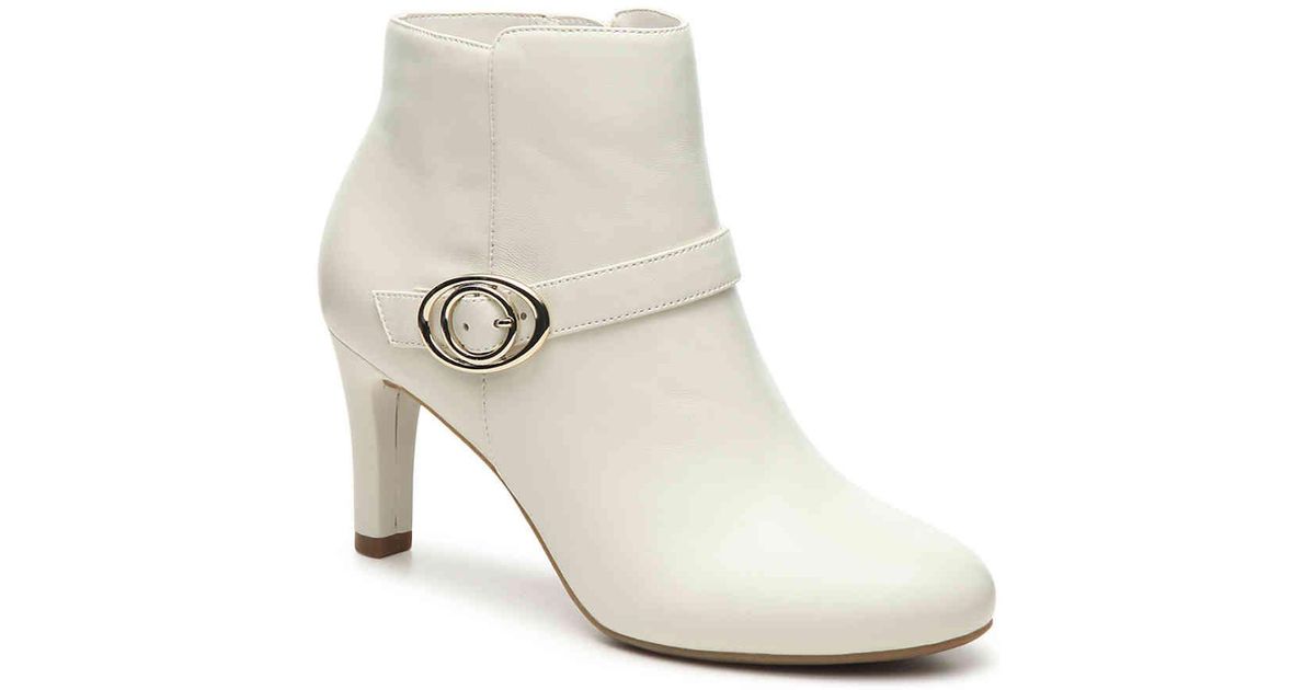 bandolino labiste bootie