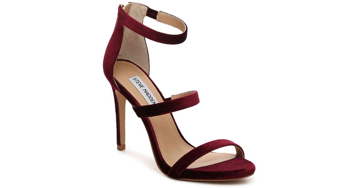 steve madden feelya sandal clear