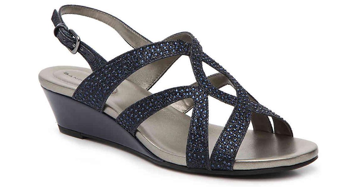 bandolino giove wedge sandal