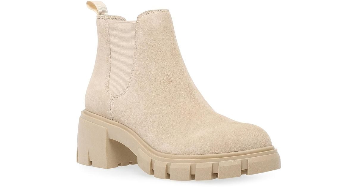 howler steve madden boots