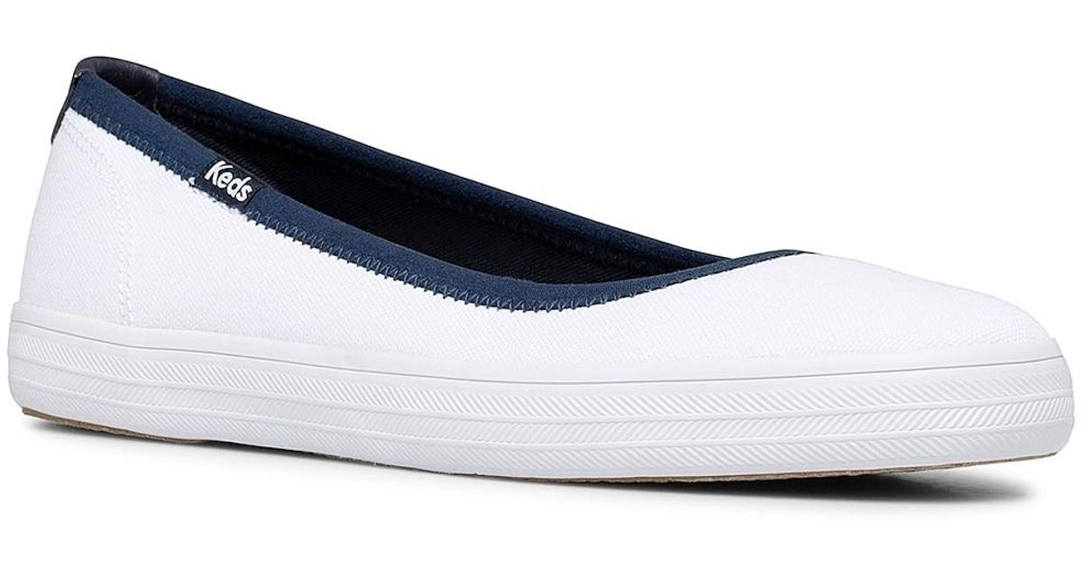 bryn canvas sneaker