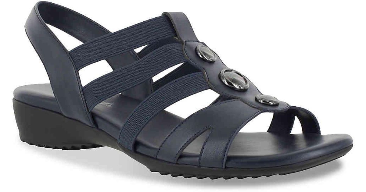 easy street nylee sandal