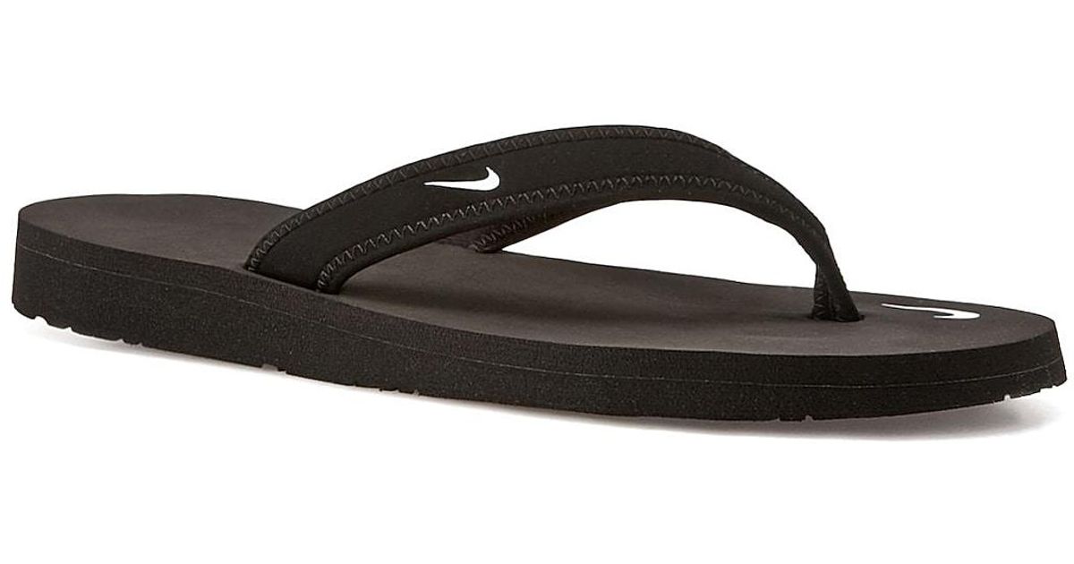 nike celso flip flops