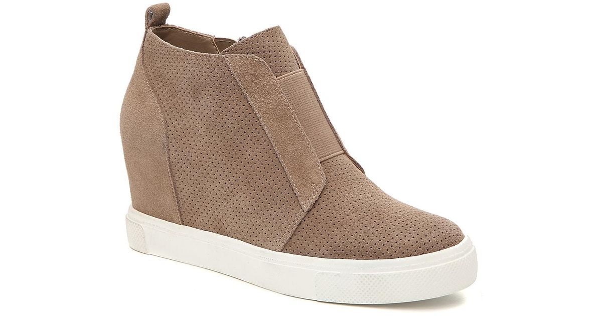 steve madden wavery wedge sneaker