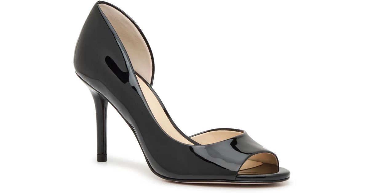 Jessica Simpson Walda Pump in Black | Lyst