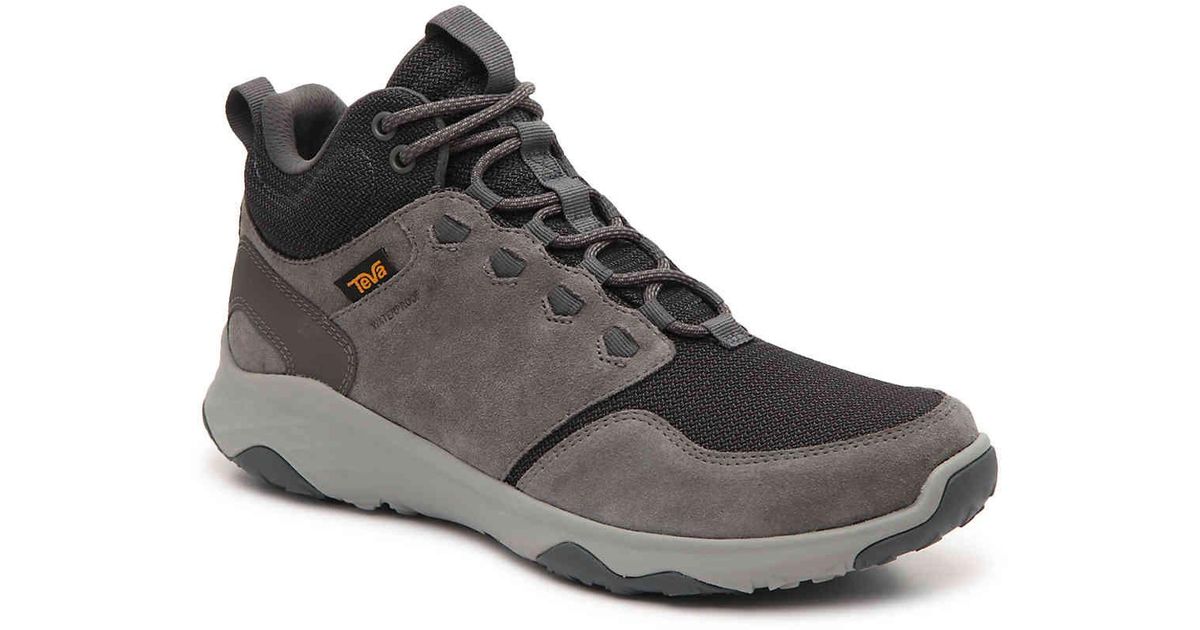teva arrowridge mid hiking boot