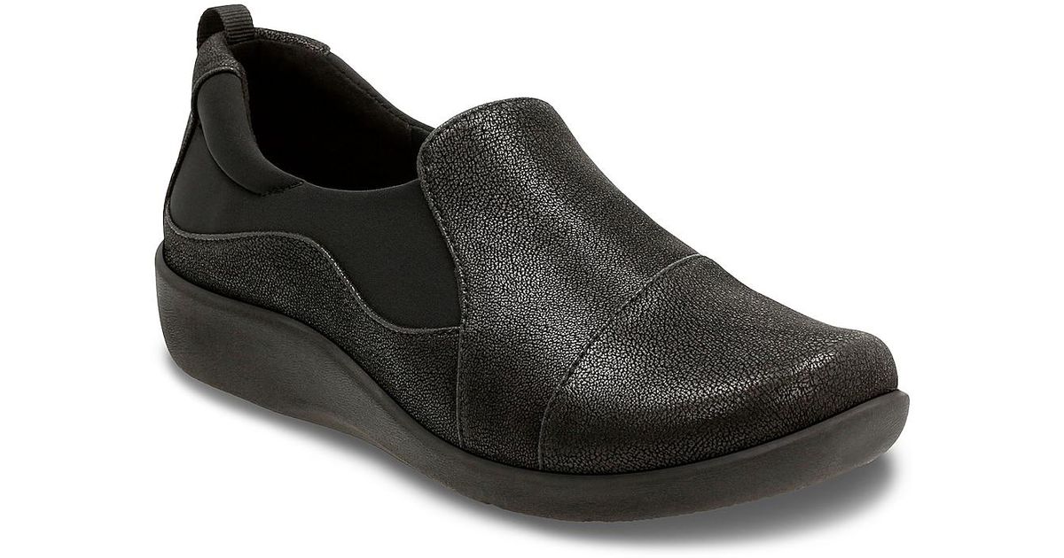 black cloud steppers