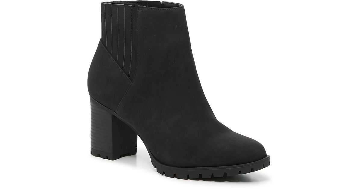 arlo chelsea boot kelly and katie