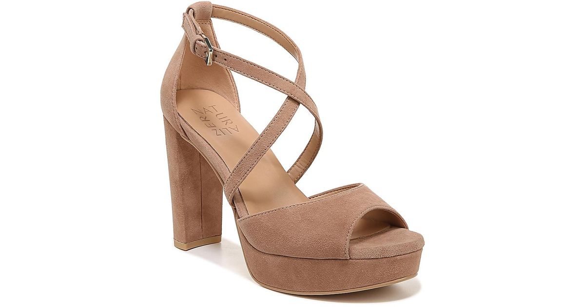 naturalizer teresa platform pump