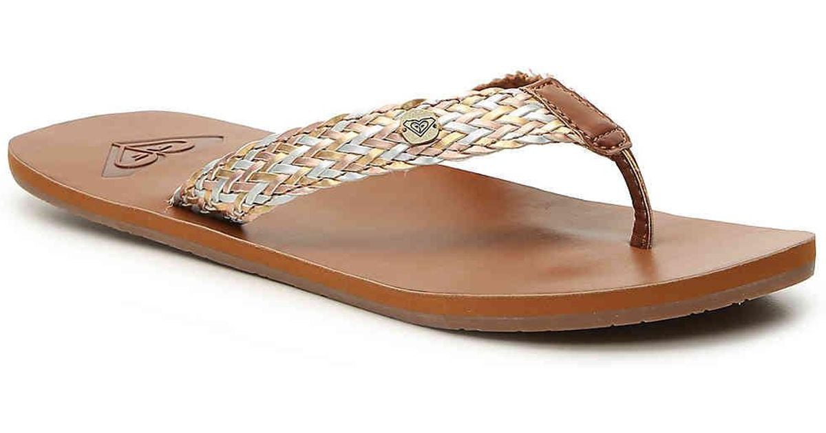 roxy lola flip flops