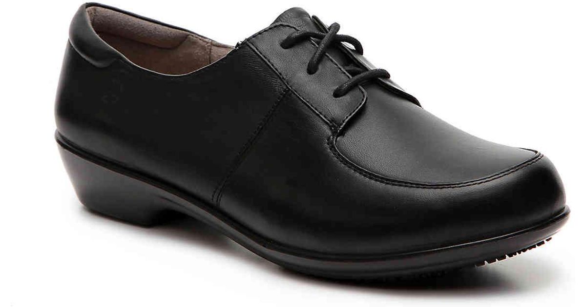 Naturalizer Leather Bell Work Oxford in 