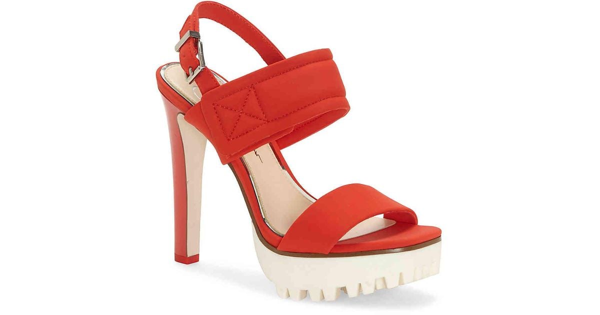 jessica simpson pivero platform sandal