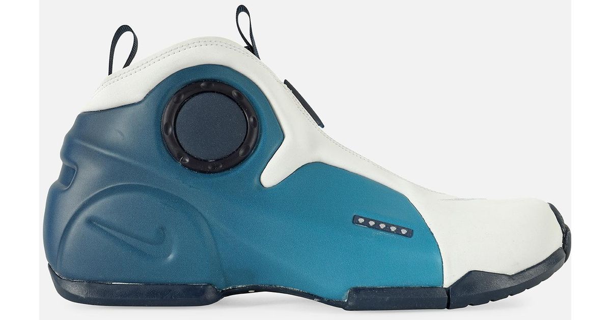 flightposite white