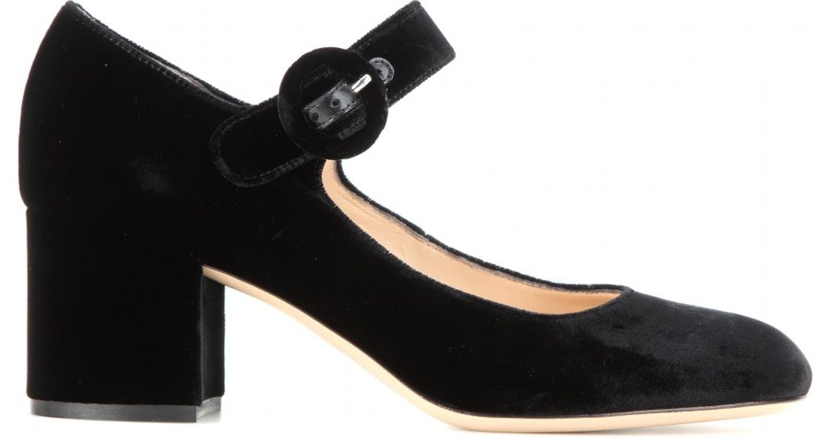 Gianvito Rossi Velvet Mary Jane Pumps in Black - Lyst