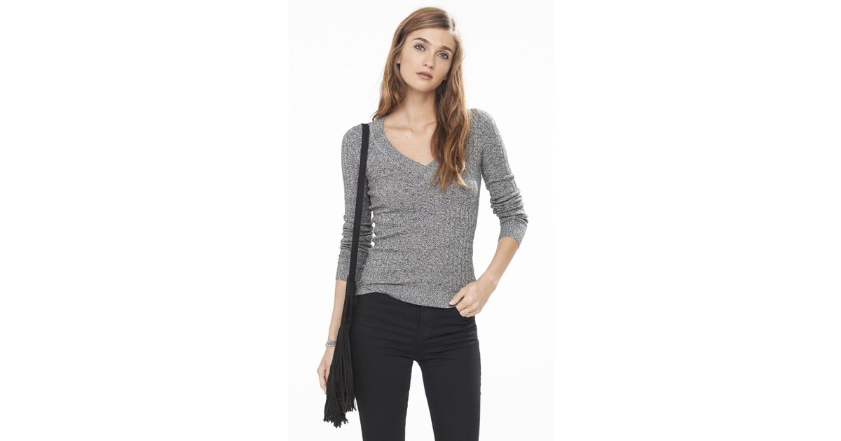 fitted v neck jumper