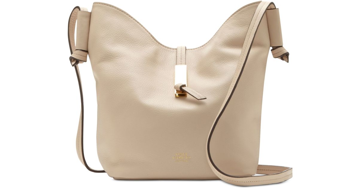 Lyst Vince Camuto Reed Bucket Bag In Natural