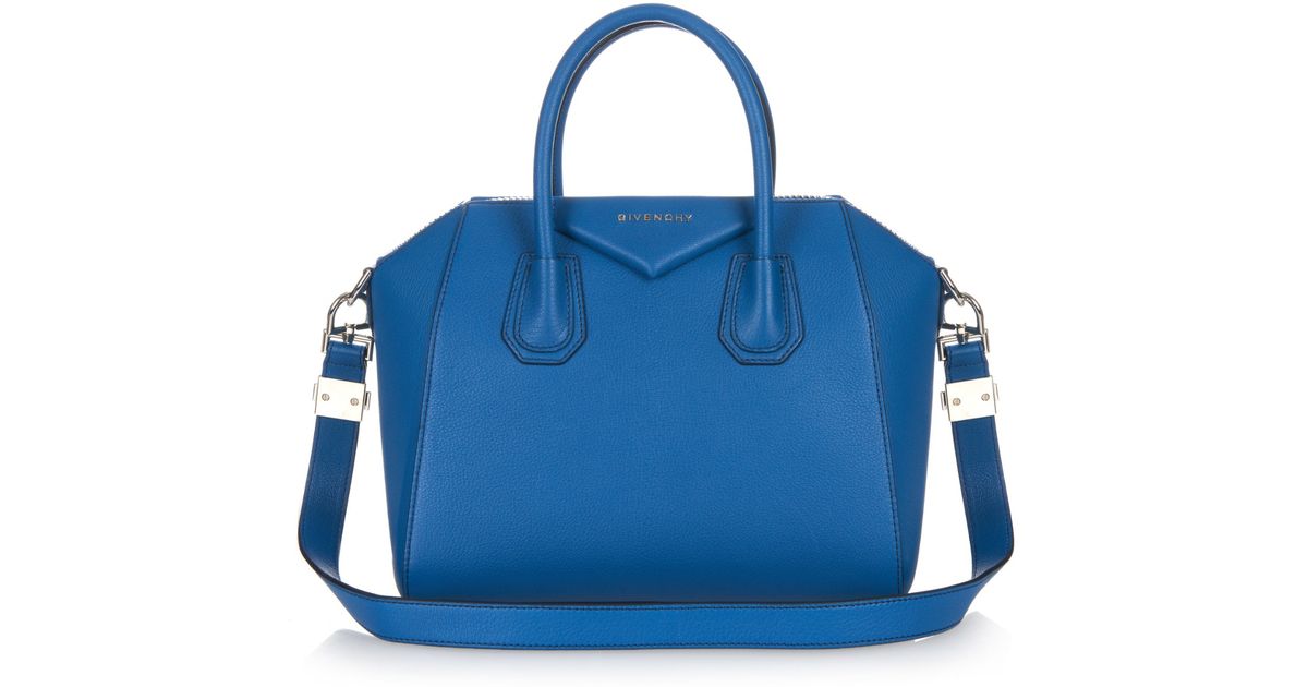 Givenchy Antigona Small Leather Tote in 