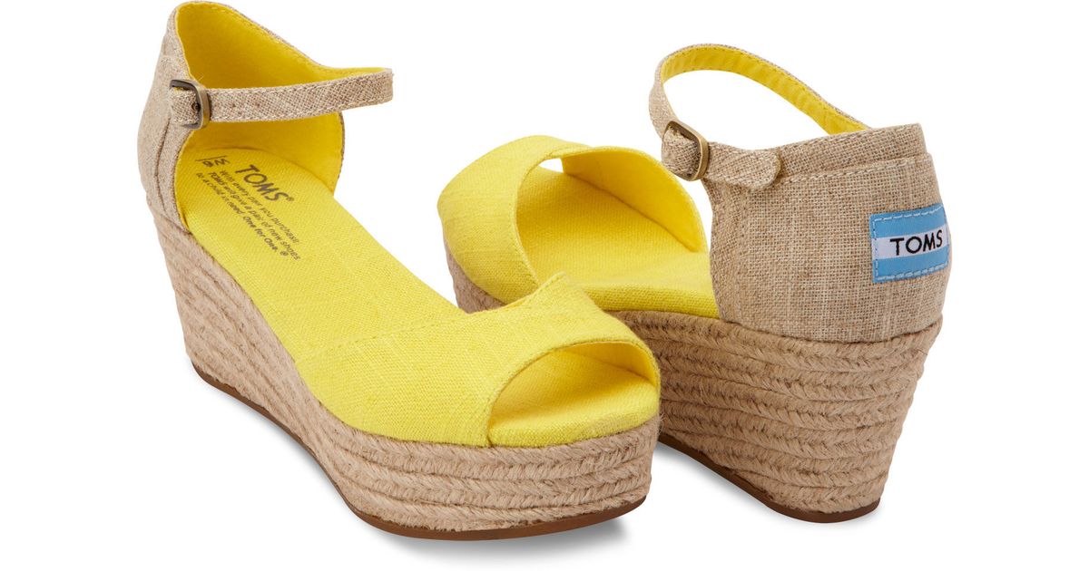 womens yellow wedges