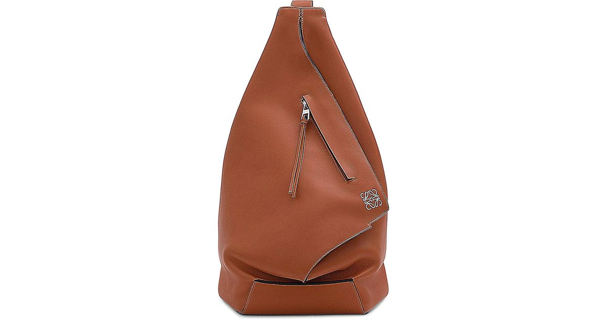 Loewe Anton Small Leather Backpack in Brown - Lyst